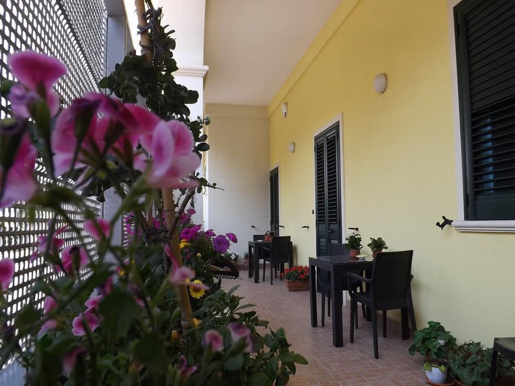 Bed and Breakfast Araucaria Torre San Giovanni Exterior foto