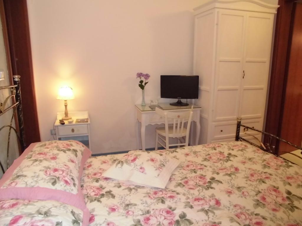 Bed and Breakfast Araucaria Torre San Giovanni Habitación foto